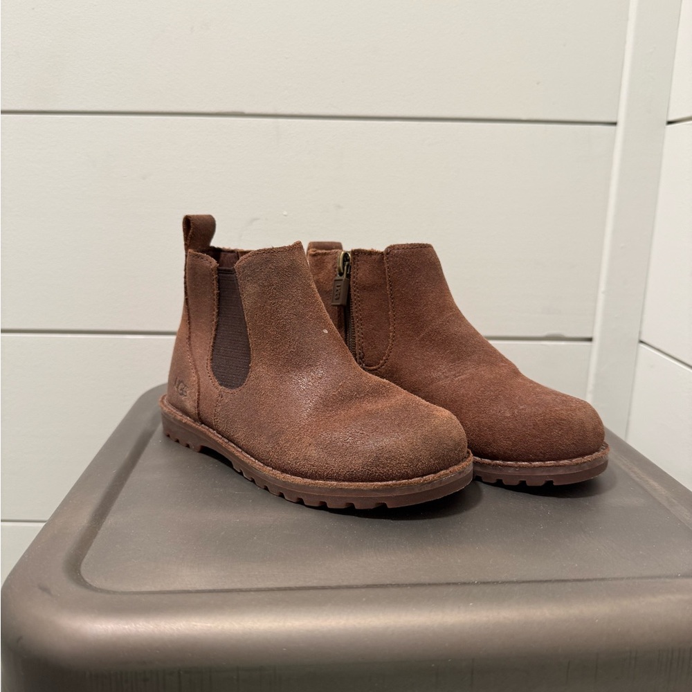 UGG Toddler Callum Boots size 9